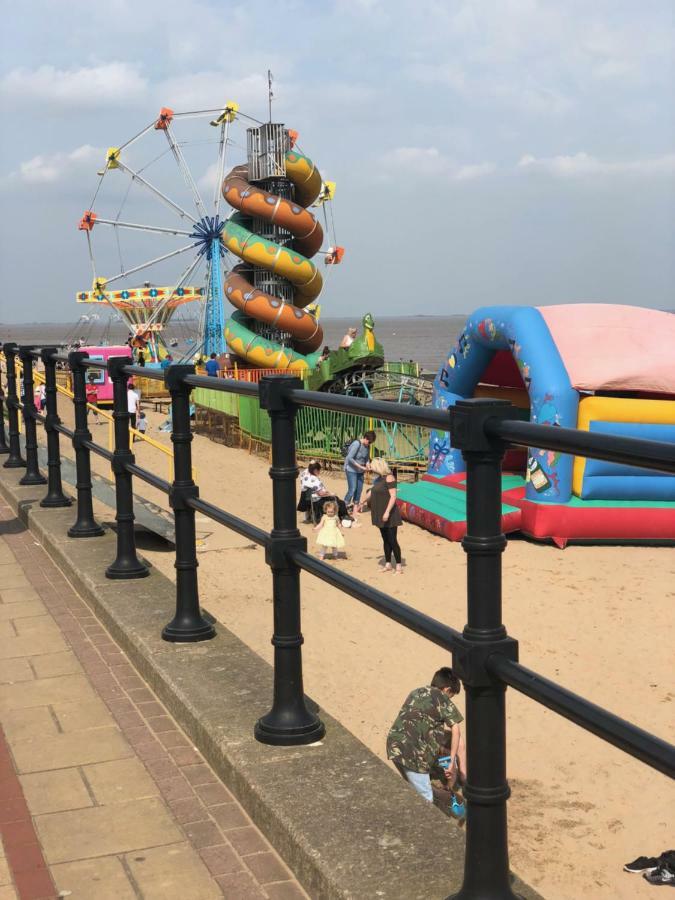 The Clee Hotel - Cleethorpes, Grimsby, Lincolnshire Buitenkant foto