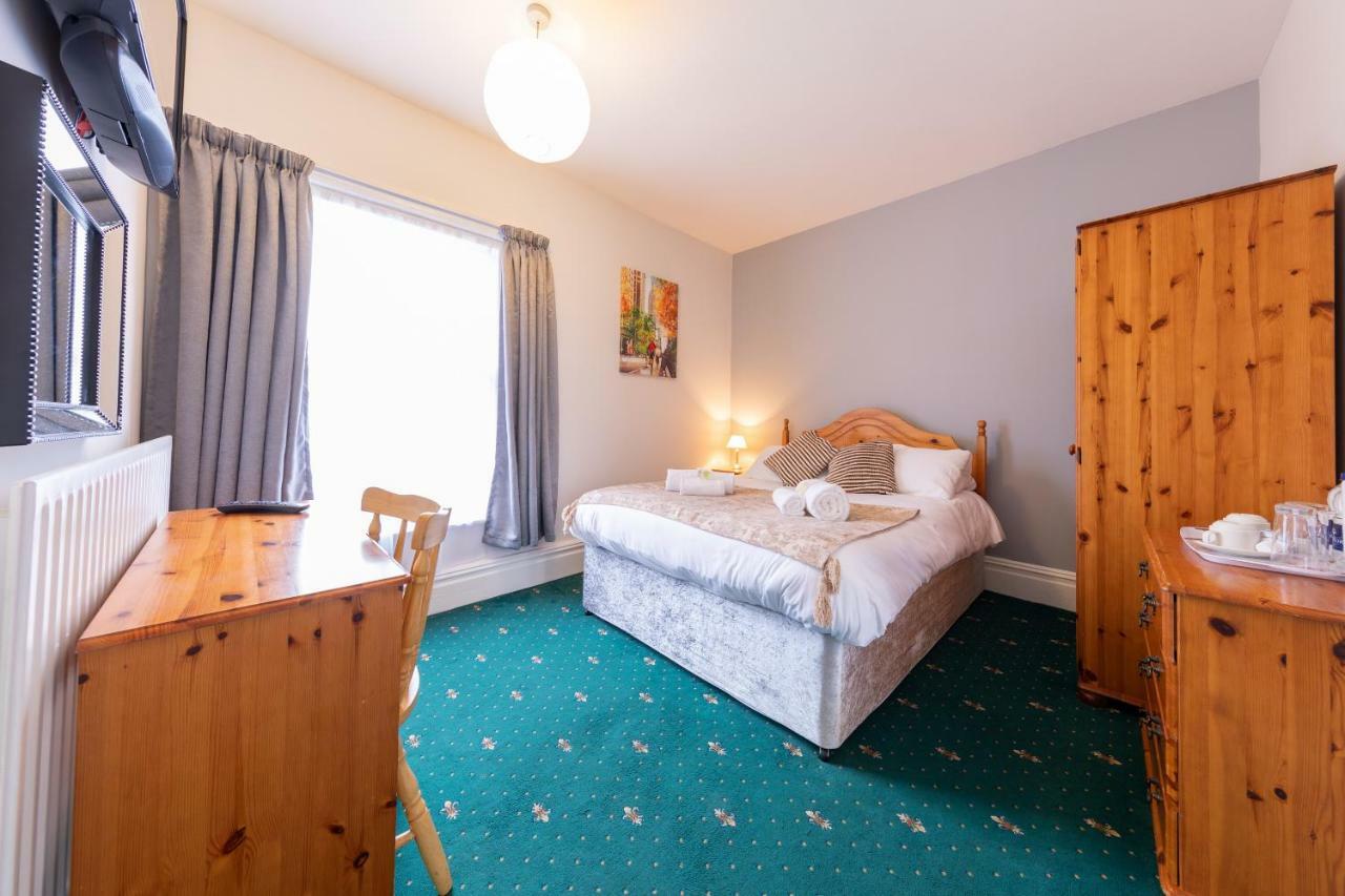 The Clee Hotel - Cleethorpes, Grimsby, Lincolnshire Buitenkant foto