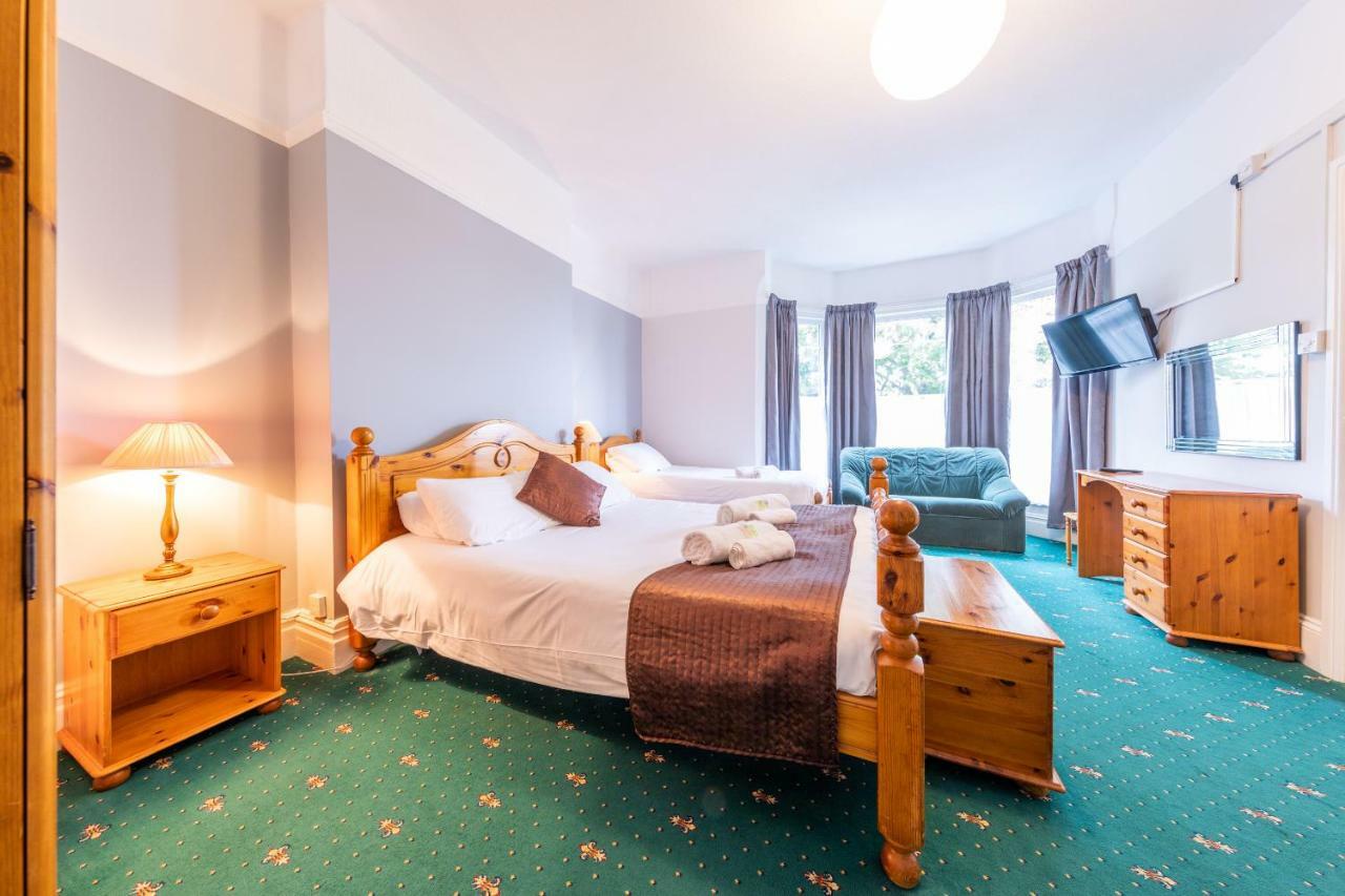The Clee Hotel - Cleethorpes, Grimsby, Lincolnshire Buitenkant foto