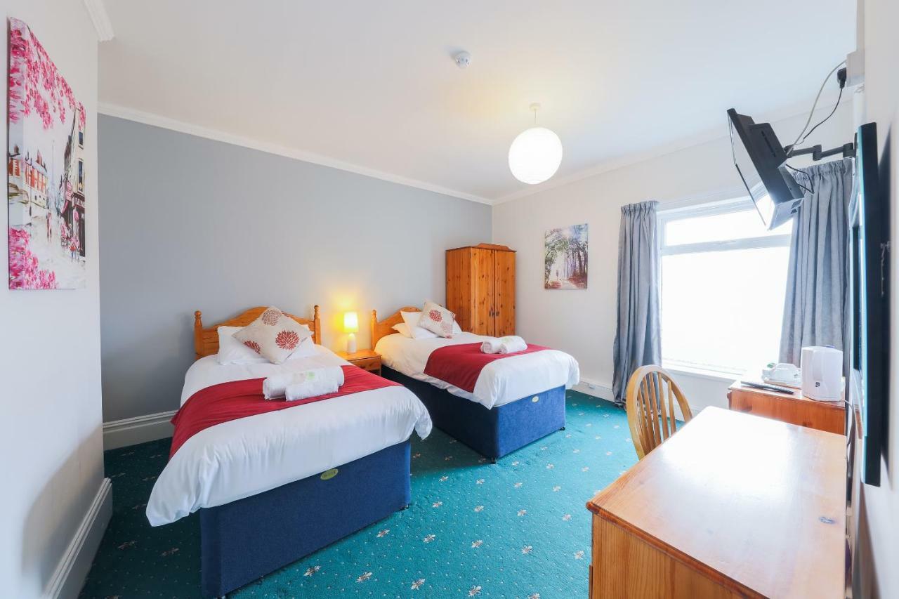 The Clee Hotel - Cleethorpes, Grimsby, Lincolnshire Buitenkant foto